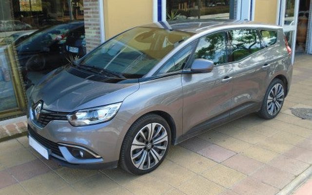 RENAULT Scénic Grand dCi Limited Blue 88kW