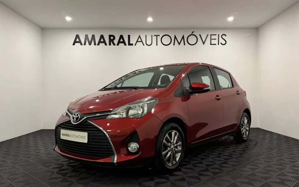 Toyota Yaris 1.0 VVT-i Comfort +PS Style +P.Techno