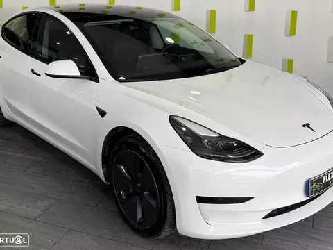 Tesla Model 3 Standard Range Plus RWD