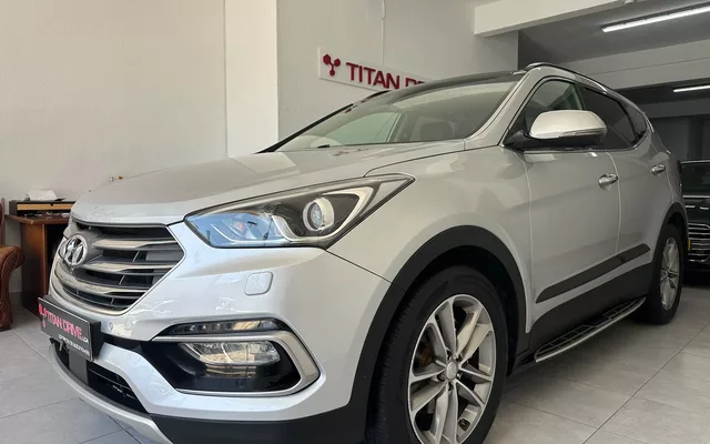 Hyundai Santa Fe blue 2.2 CRDI 2WD Auto Family+