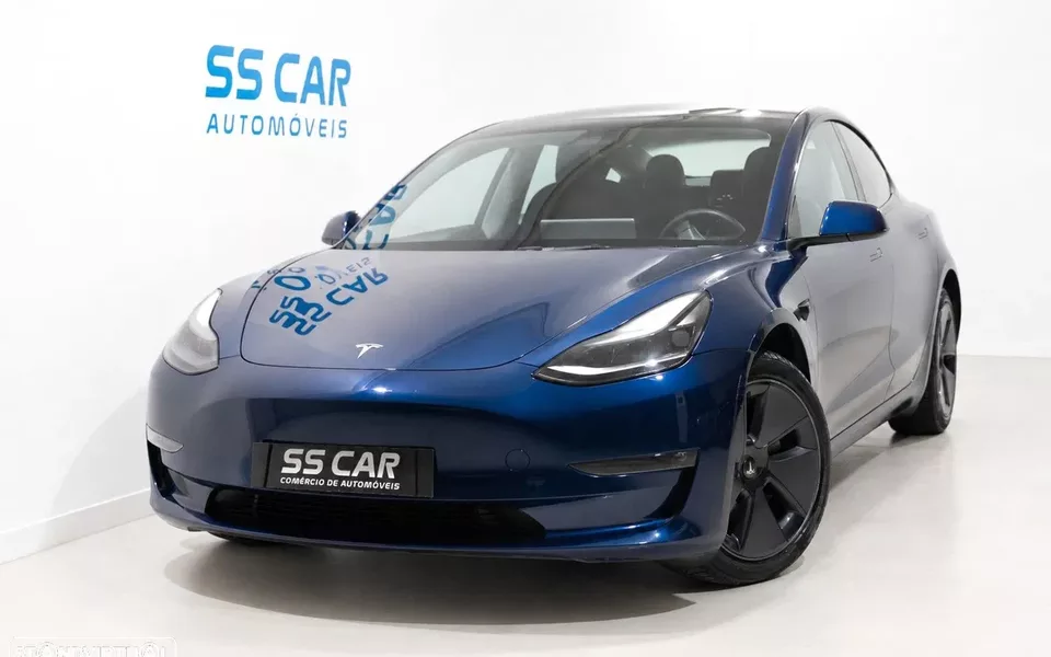 Tesla Model 3 Long-Range Dual Motor AWD