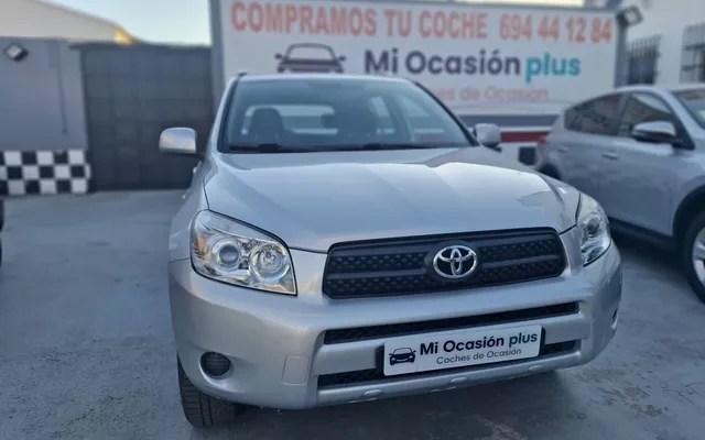 TOYOTA RAV-4 RAV-4 2.2D-4D Luna