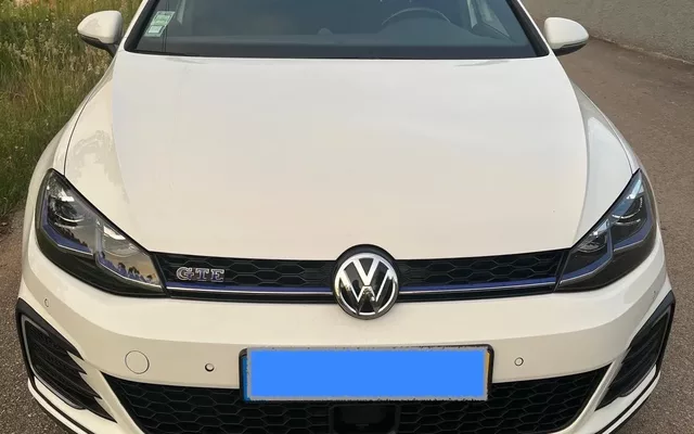 VW Golf