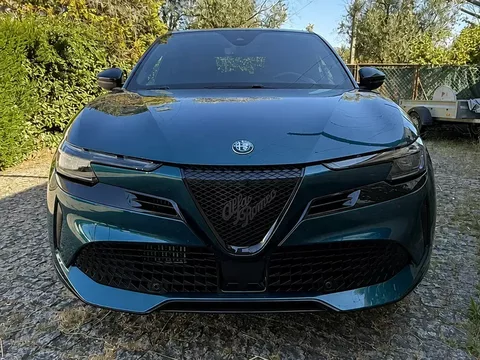 Alfa Romeo Junior 1.2 Speciale eDCT6