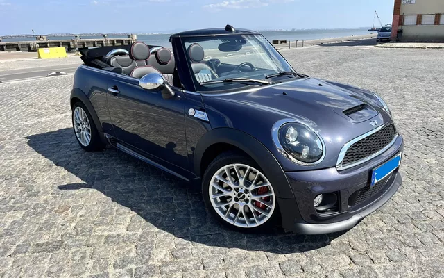 MINI Cabrio John Cooper Works