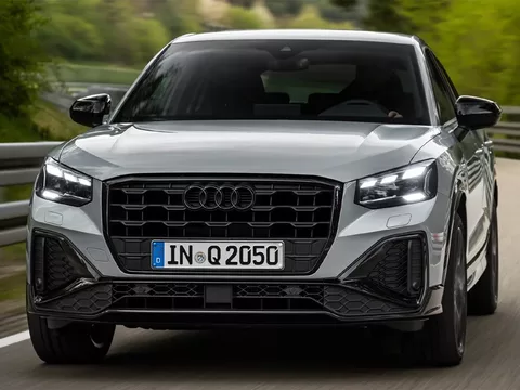 AUDI Q2 Q2 30 TDI Black line edition S tronic 85kW