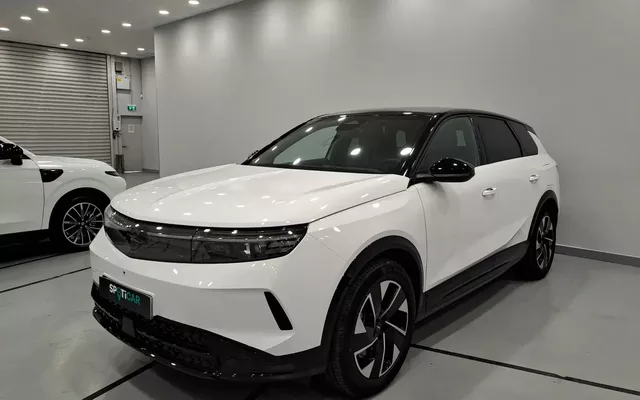 Opel Grandland 73 kWh GS