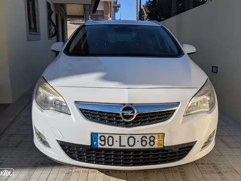 Opel Astra Sports Tourer
