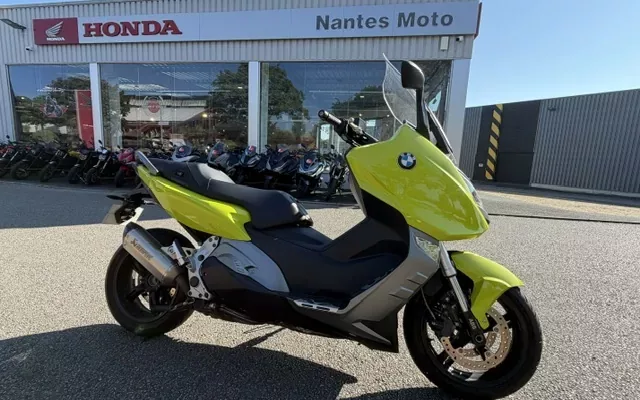 Village motos