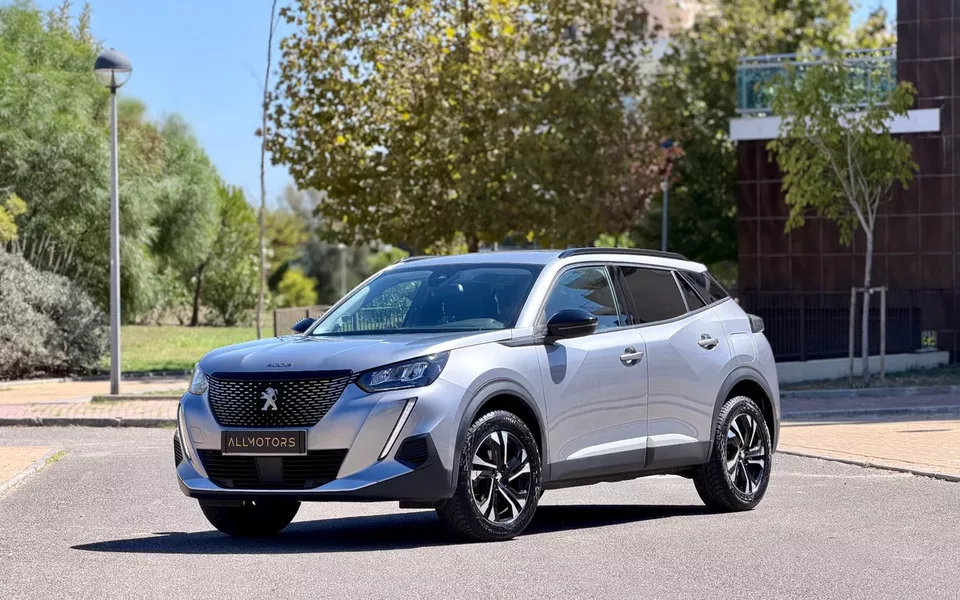 Peugeot 2008 PureTech 130 EAT8 Allure
