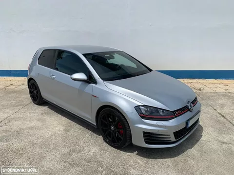 VW Golf 2.0 TSi GTi DSG Performance