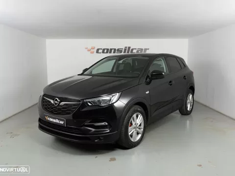 Opel Grandland 1.2 T Elegance AT