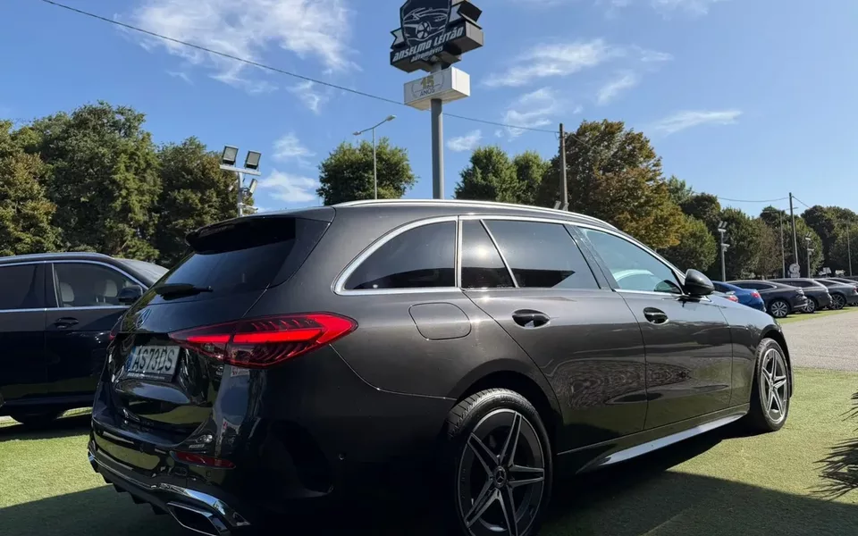 Mercedes-Benz C 300 e AMG Line
