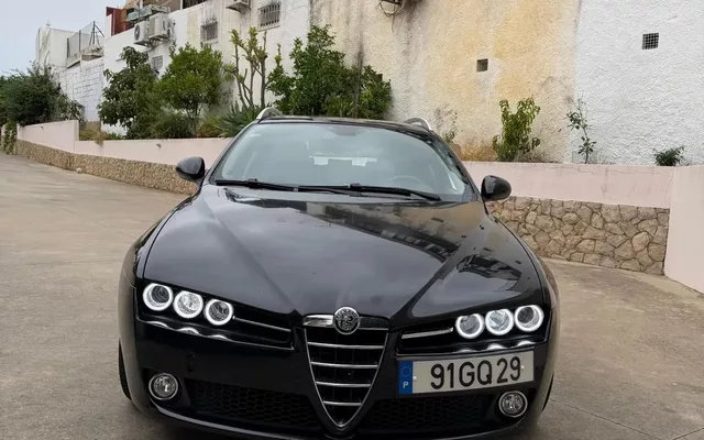 Alfa Romeo 159 Sportwagon 1.9 JTDm 16V Elegante