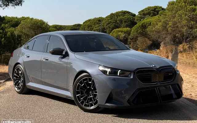 BMW M5 xDrive