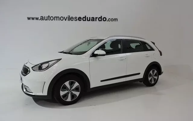 KIA Niro Niro 1.6 HEV Drive - 13500€ en Logroño - la rioja