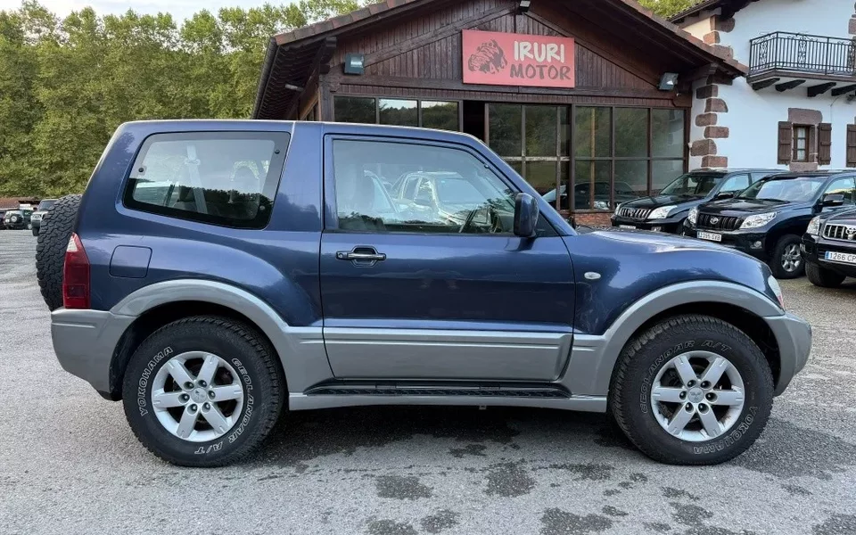 MITSUBISHI Montero Montero 3.2DI-D Intense
