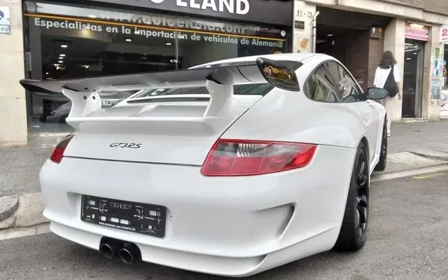 PORSCHE 911 911 GT3 RS