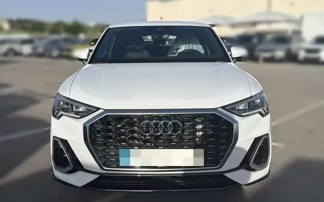 AUDI Q3 45 TFSI E 180KW S TRONIC S LINE