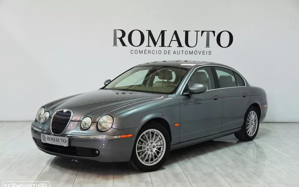 Jaguar S-Type 2.7 D V6 Executive Auto.