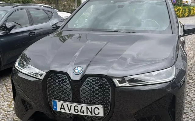 BMW iX xDrive 40 Pack Desportivo