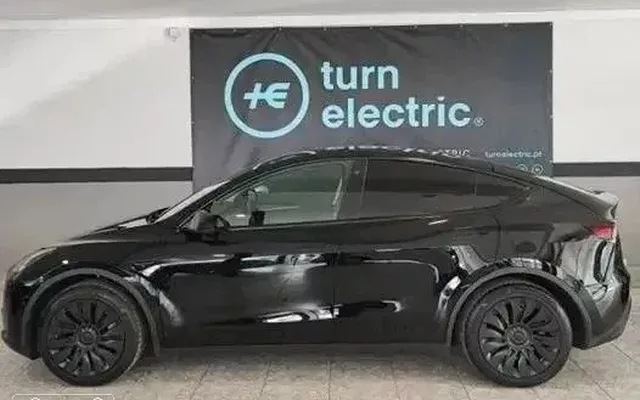 Tesla Model Y Tração Traseira