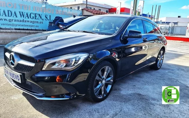 MERCEDES-BENZ Clase CLA CLA Shooting Brake 180
