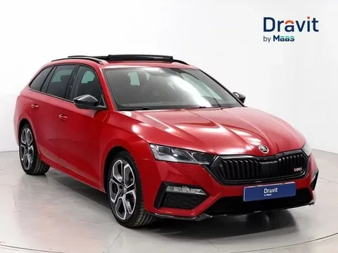 SKODA Octavia Octavia Combi 2.0 TSI RS DSG 180kW
