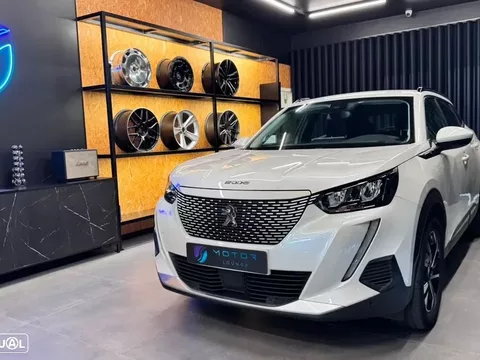 Peugeot e-2008 50 kWh Allure Pack