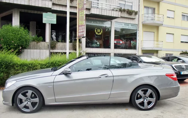 Mercedes-Benz E 250 CDi Avantgarde BlueEfficiency Auto