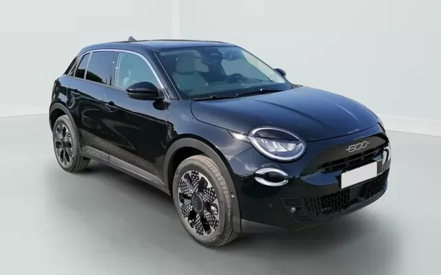Fiat FIAT 600 1.2 Hybrid 145 DCT LA PRIMA Zéro km immatriculé
