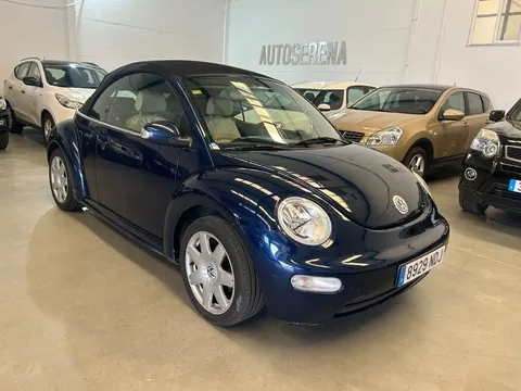 VOLKSWAGEN Beetle VOLKSWAGEN Beetle 1.9 TDI 100CV Cabriolet - 8500€ en Badajoz