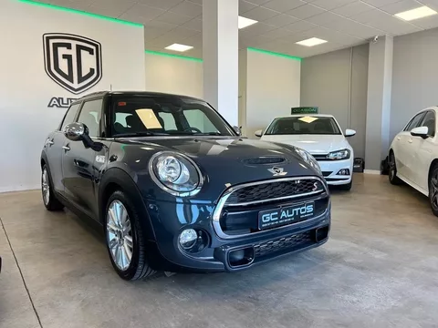 MINI Mini COOPER SD 5 PUERTAS automático