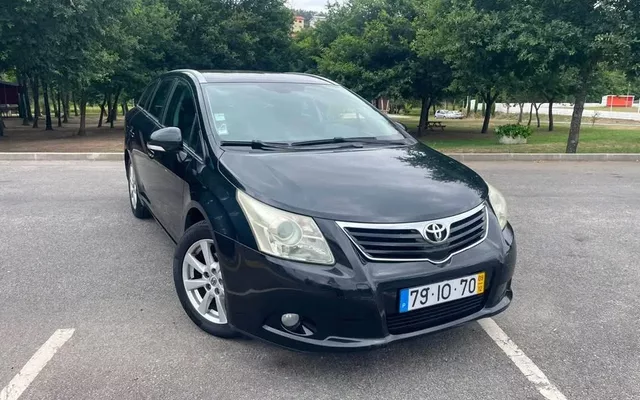 Toyota Avensis SW 2.0 D-4D Premium Sport+GPS