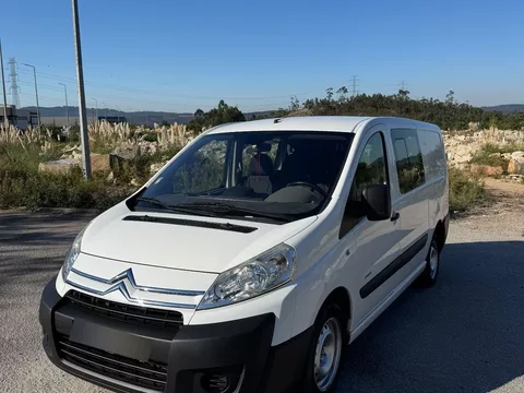 Citroën Jumpy 2.0 HDi L2H1Semi-Vidrada