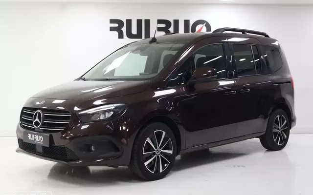 Mercedes-Benz T 180 d Auto