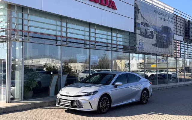 Toyota Camry 2.5 Exclusive 2024