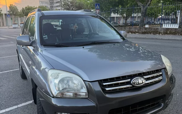 Kia Sportage 2.0 CRDI VGT LX 2WD Auto.