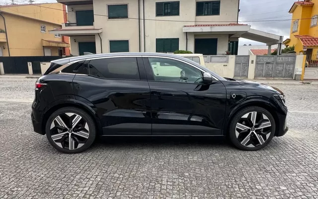 Renault Mégane E-Tech EV60 Iconic