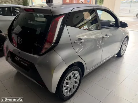 Toyota Aygo 1.0 Plus