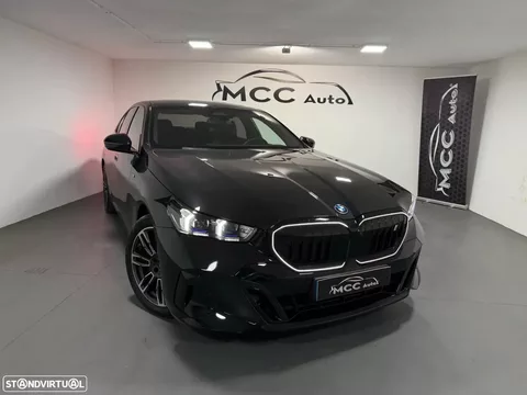 BMW i5 xDrive40 Pack Desportivo M Pro