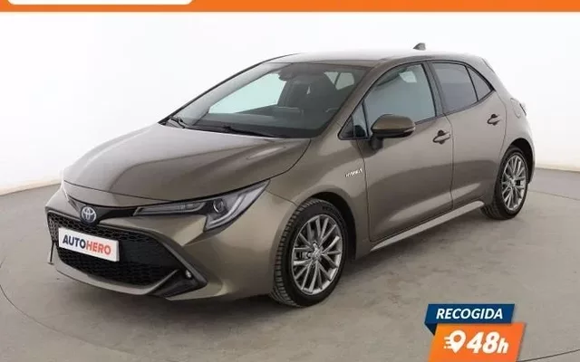 TOYOTA Corolla 1.8 Hybrid Feel!