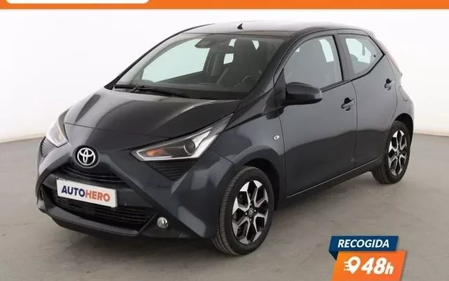 TOYOTA Aygo Aygo 1.0 VVT-i x-play