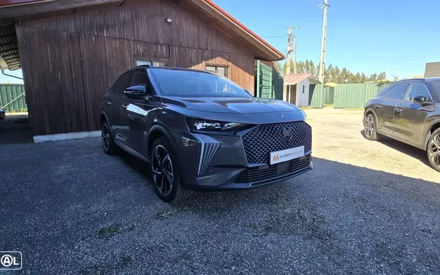 DS DS7 Crossback E-Tense Performance Line+ EAT8