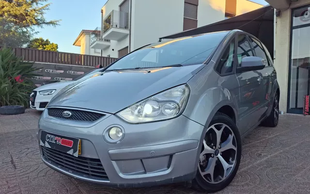Ford S-Max 2.0 TDCi DPF Titanium