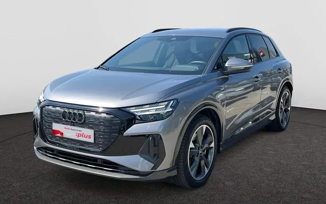 AUDI Q4 e-tron 82KWH🔋 285PK⚡ S-LINE CARPLAY GPS CAMERA SENSOREN LED MATRIX