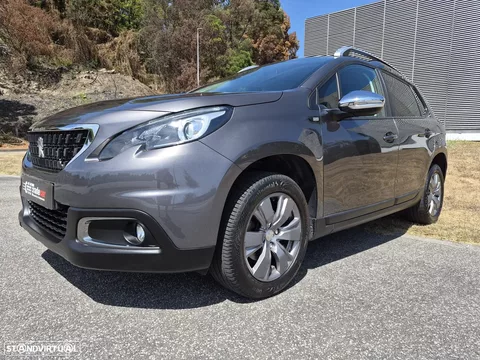 Peugeot 2008 1.2 PureTech Style