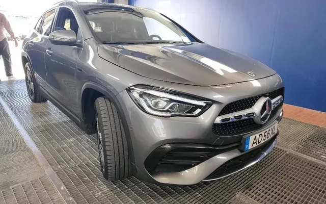 Mercedes-Benz GLA 250