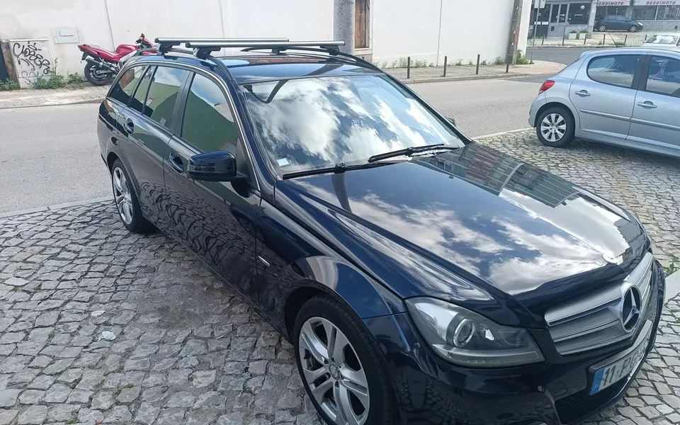Mercedes-Benz C 220 CDi Classic BE 124g