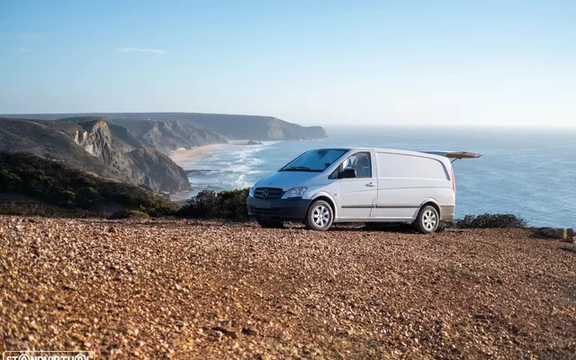 Mercedes-Benz Vito Compacta CREW